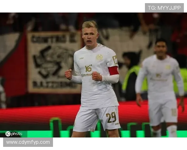 美因茨汉堡对决李阿双星领衔战